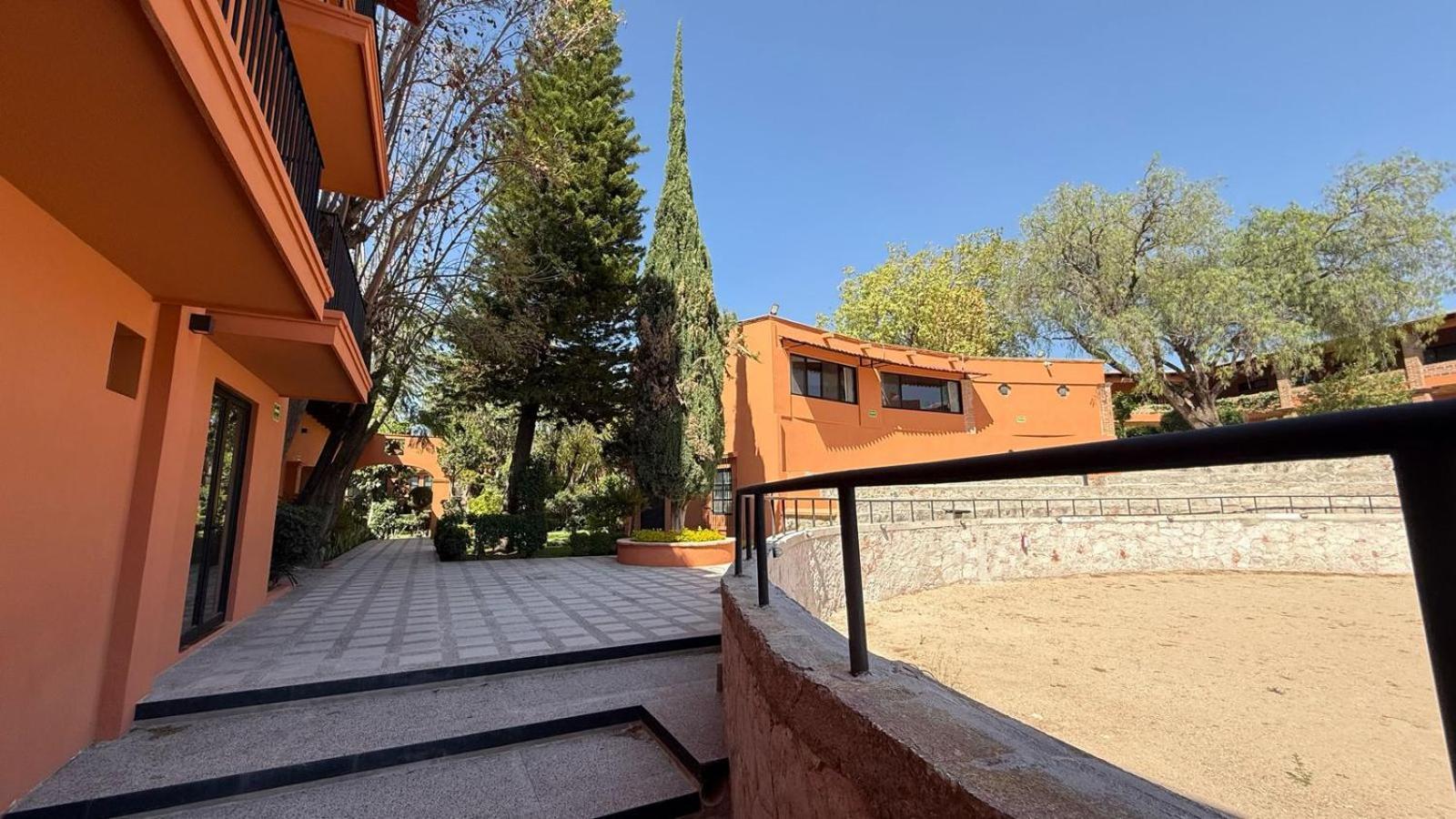 טקיסקיאפן Hotel La Querencia מראה חיצוני תמונה